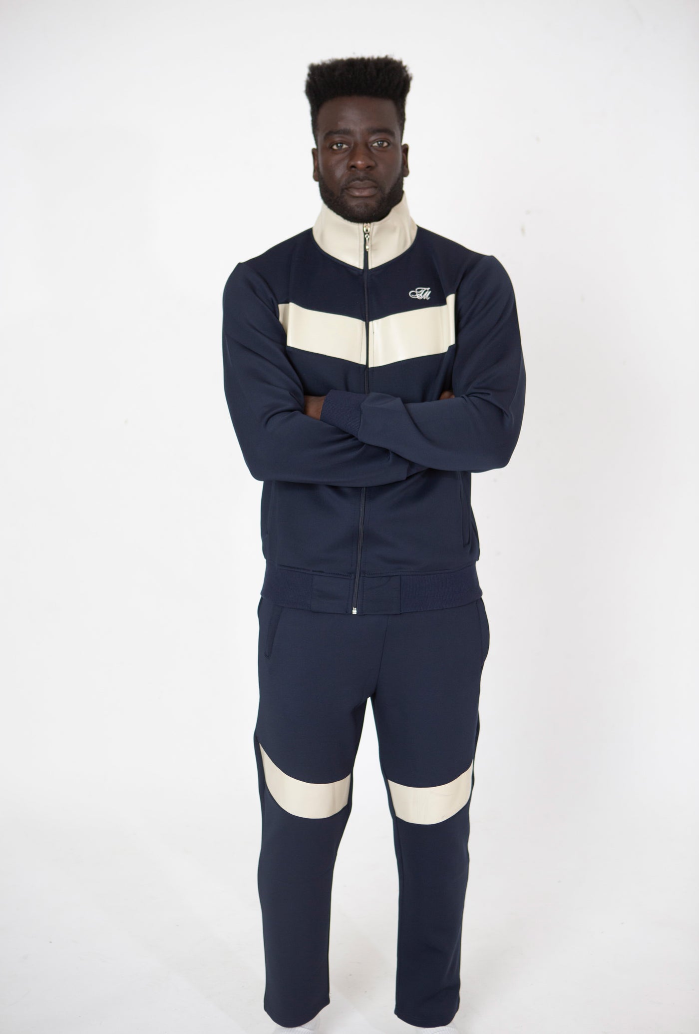 COLLAR  L PATCH: BLACK & GREEN TRACKSUIT