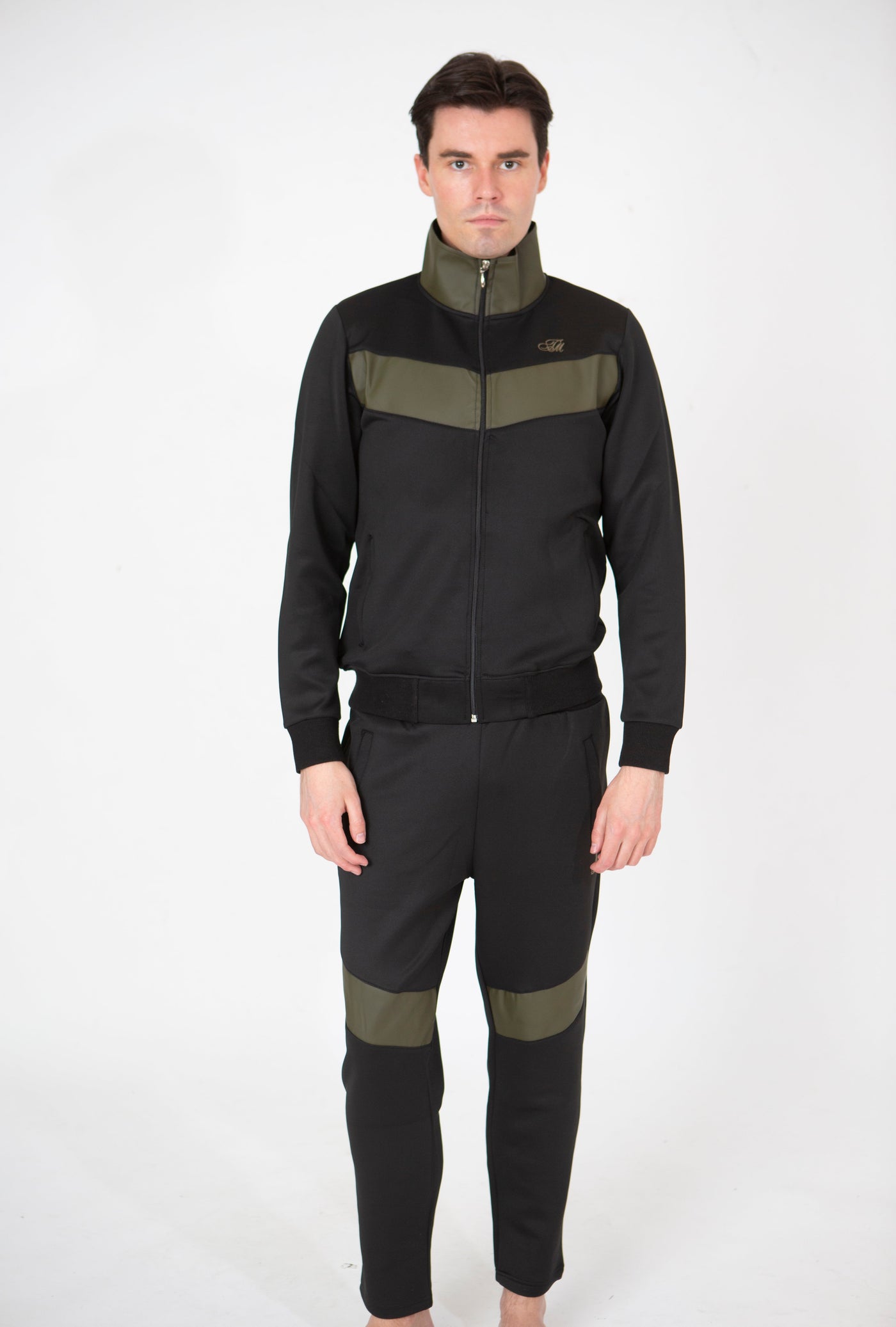 COLLAR  L PATCH: BLACK & GREEN TRACKSUIT