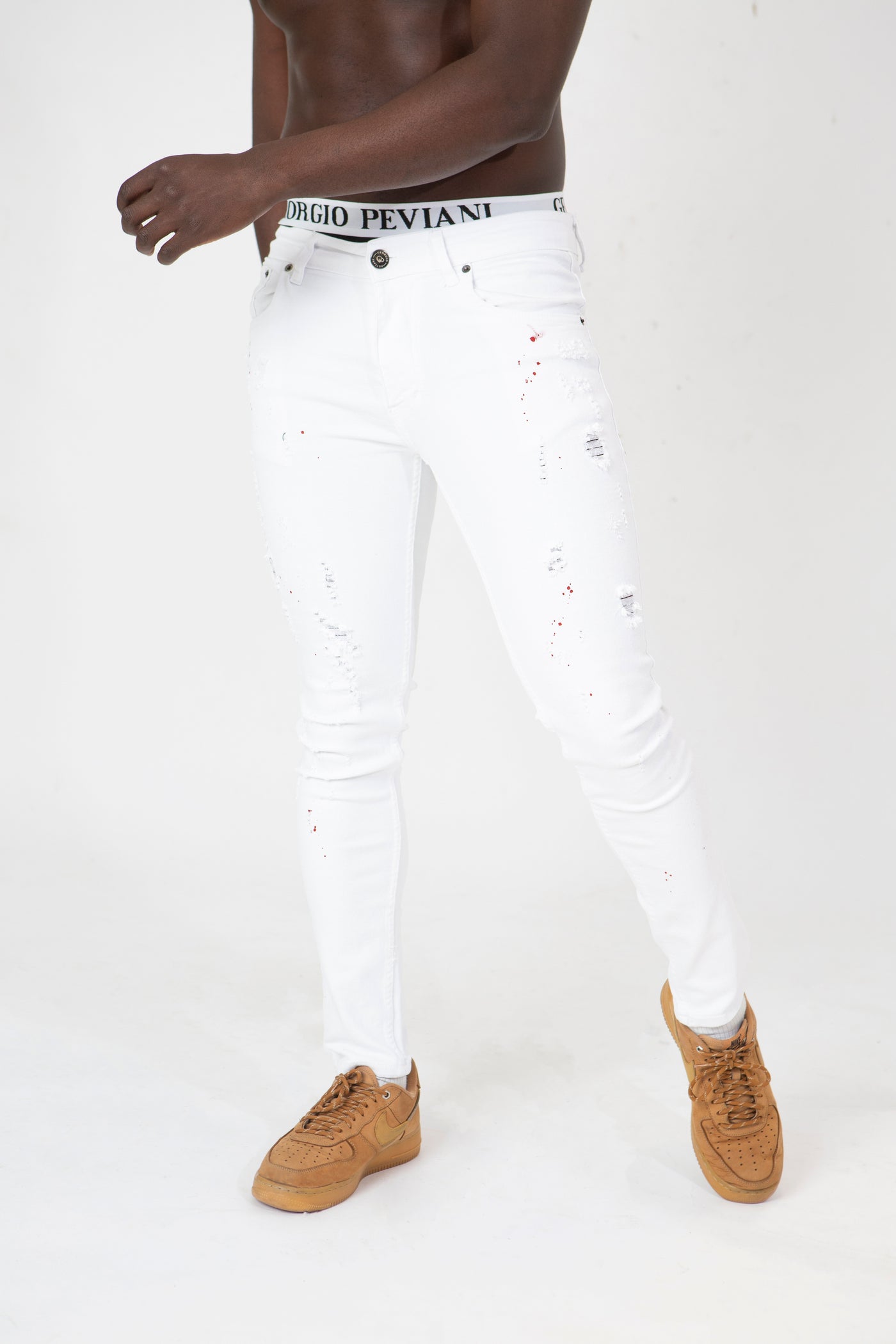 URBAN CHIC WHITE PAINT SPLATTER RELAXED DENIM JEANS – GEORGIO PEVIANI